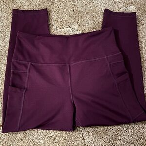 ZYIA Purple/Maroon Capri Leggings